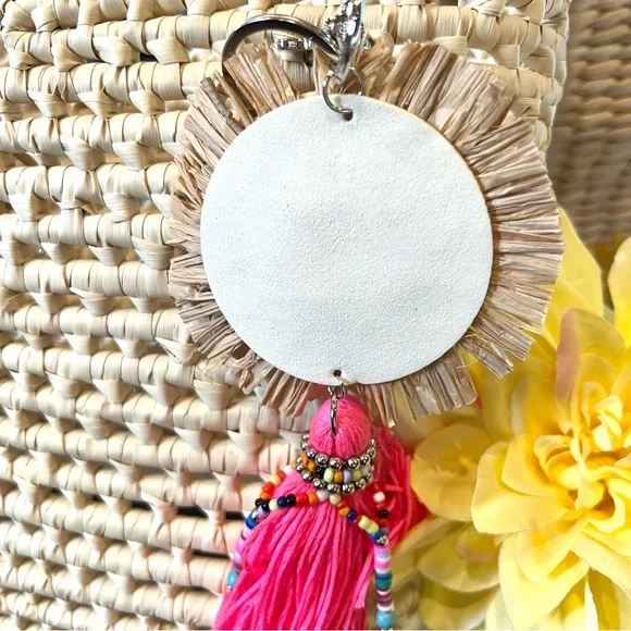 New Handmade Beaded Bohemian Medallion With Shells Neon Fringe Bag Clip Key Ring - Picture 5 of 7